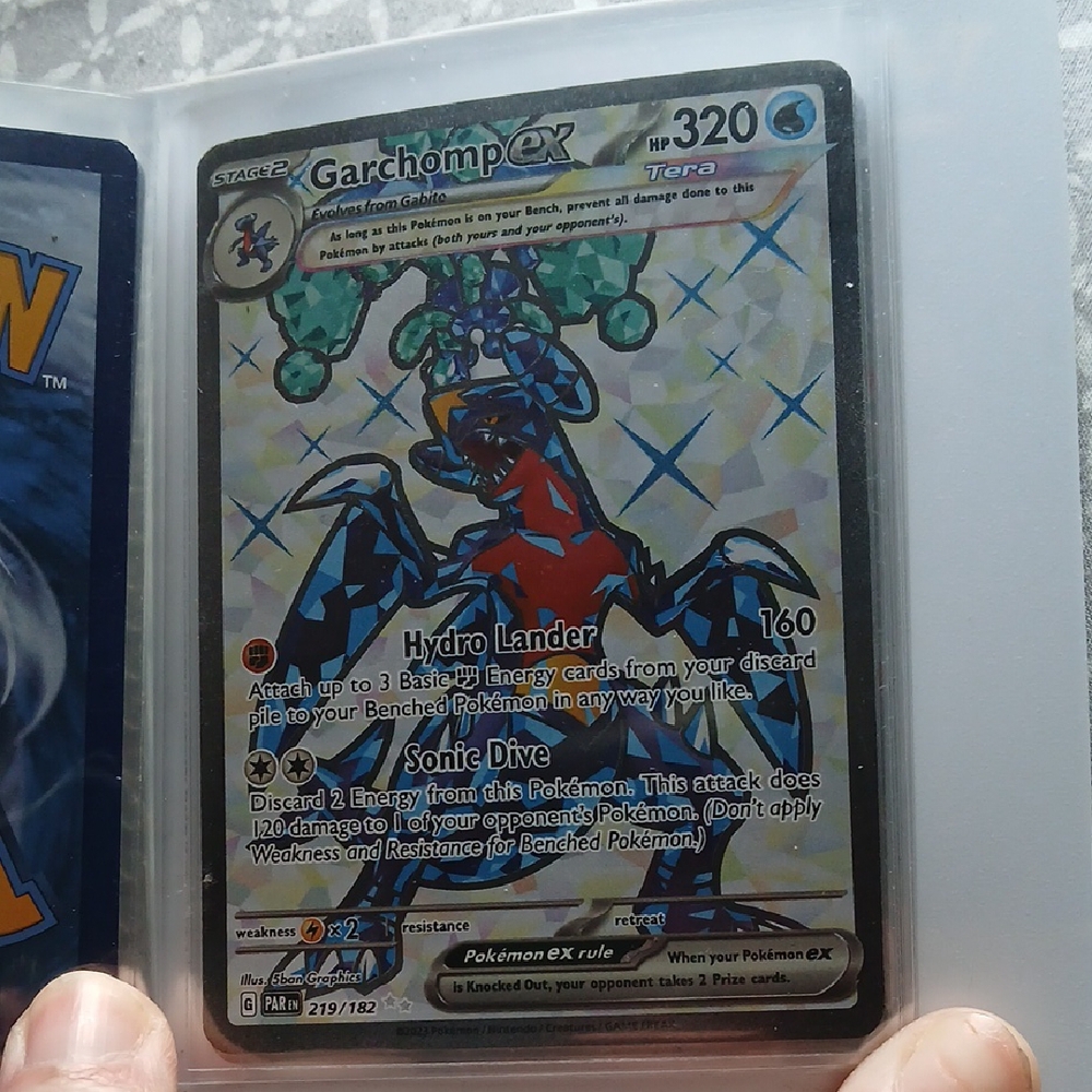 Garchomp EX Pokémon Card